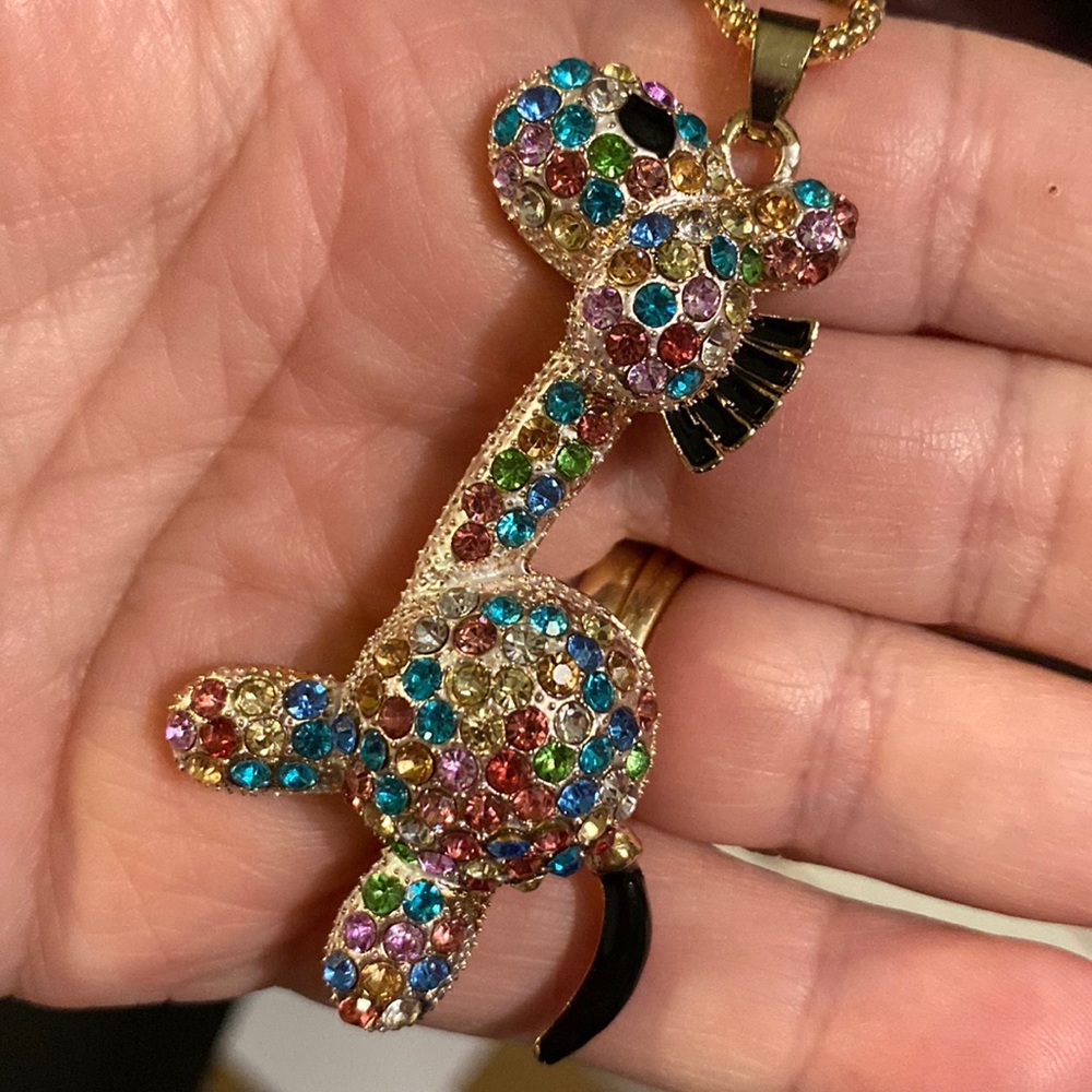 Colorful giraffe necklace